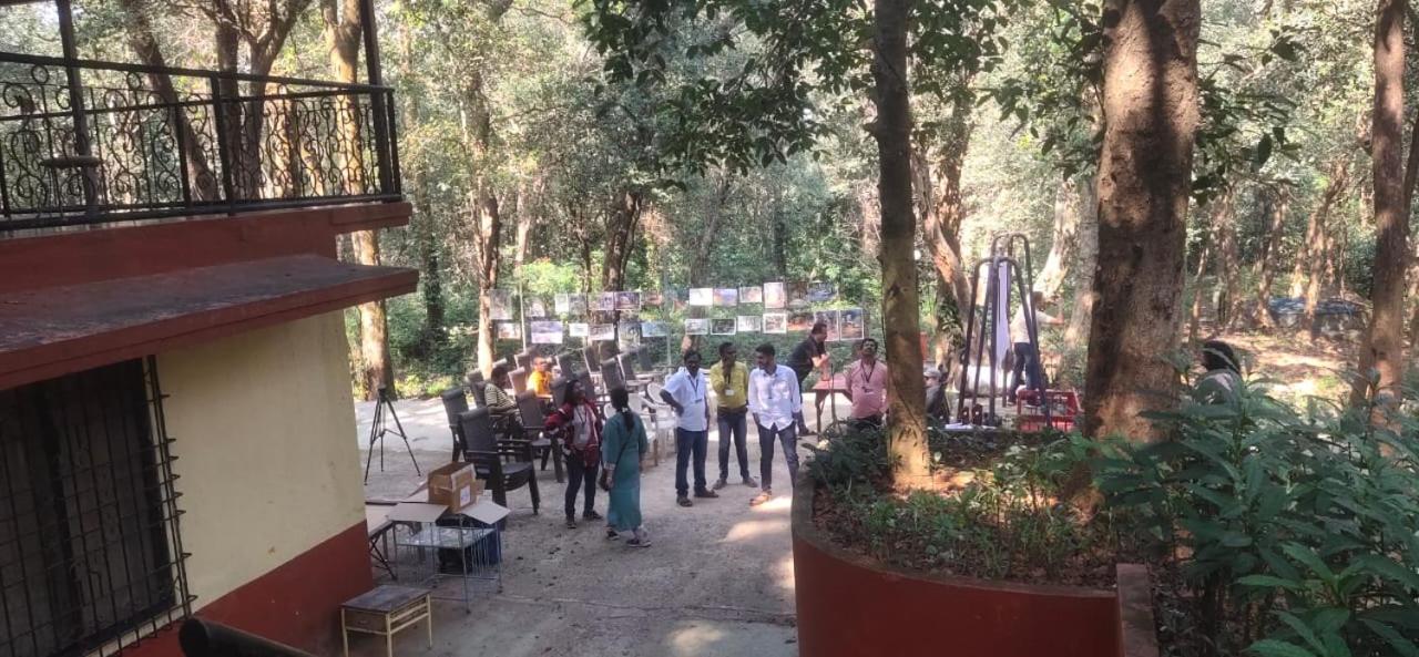 Hotel Hilltone- Matheran Kültér fotó