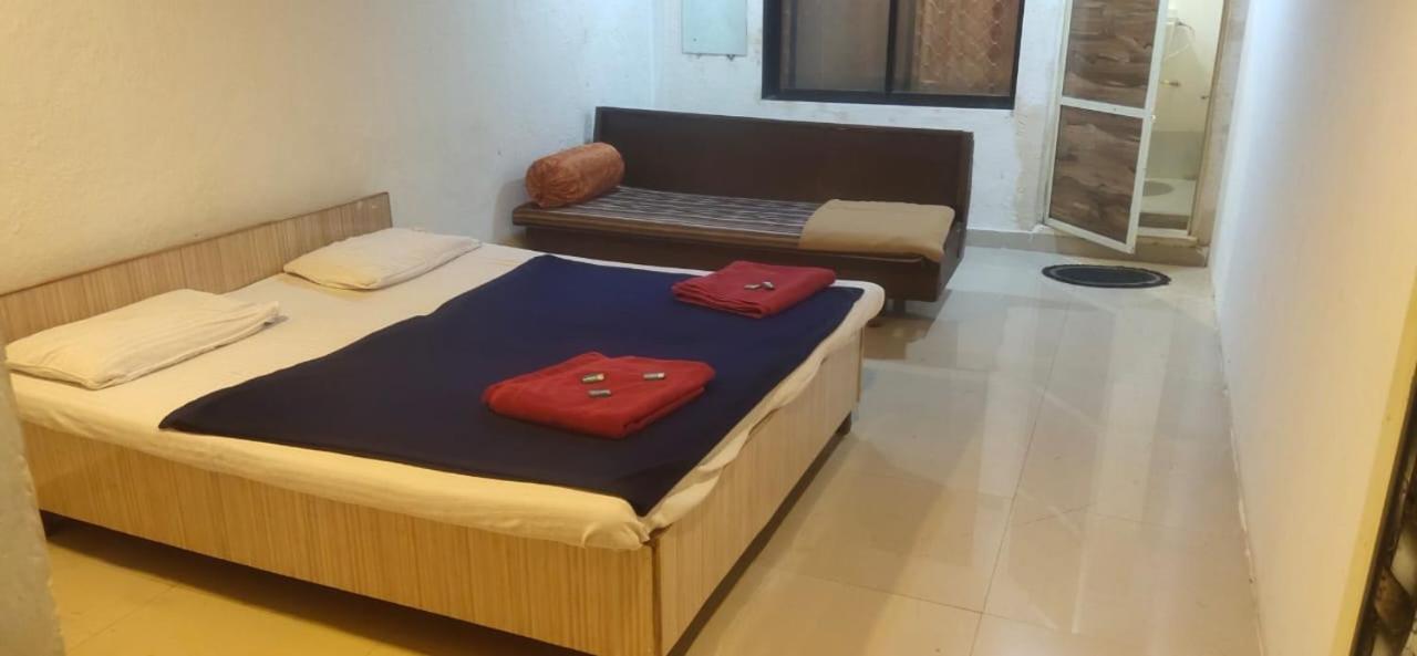 Hotel Hilltone- Matheran Kültér fotó