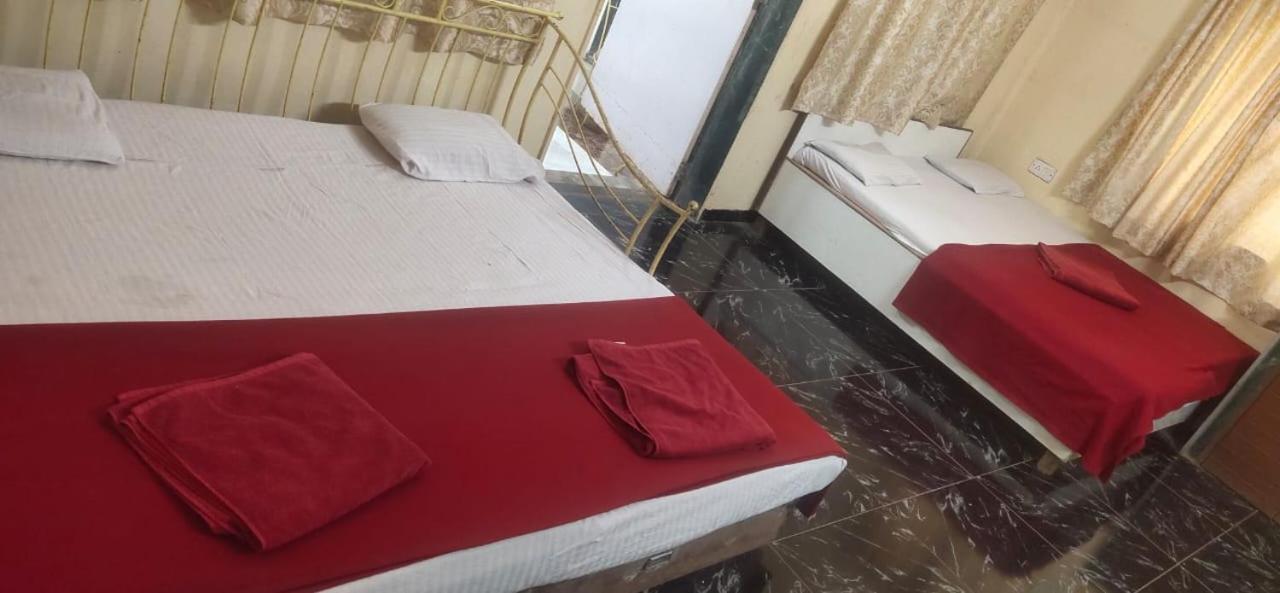 Hotel Hilltone- Matheran Kültér fotó