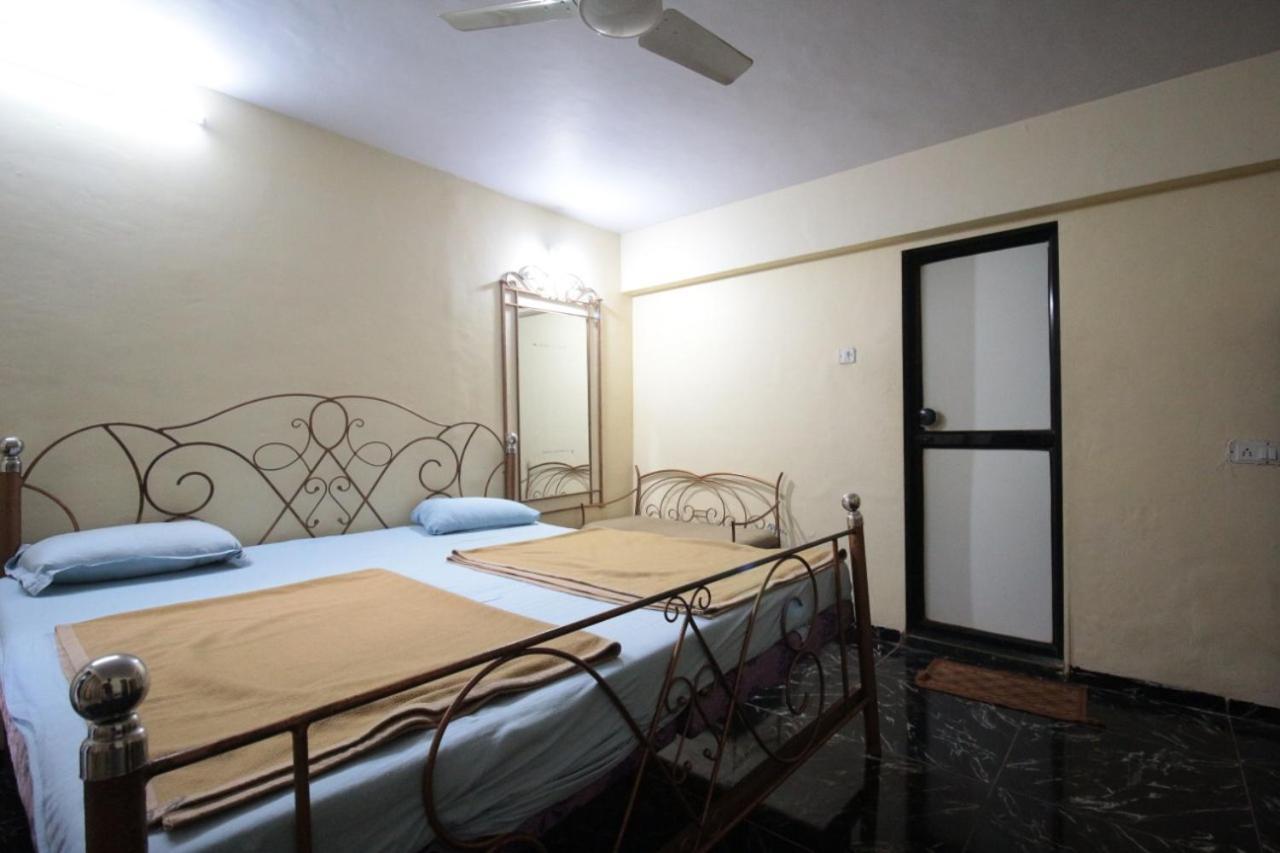 Hotel Hilltone- Matheran Kültér fotó