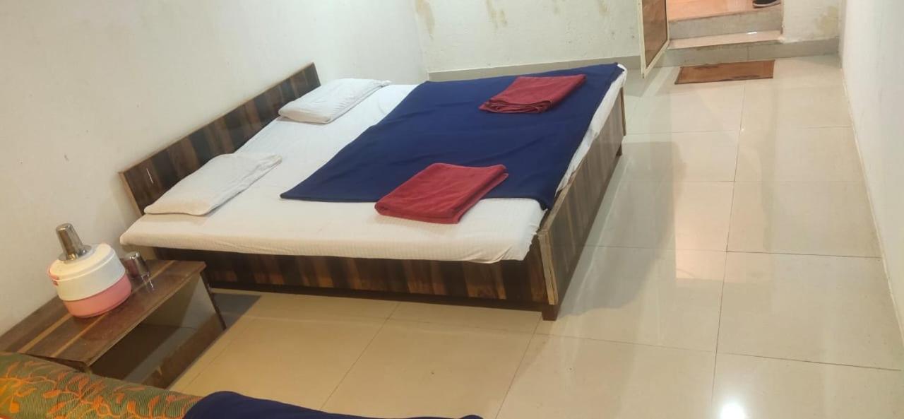 Hotel Hilltone- Matheran Kültér fotó