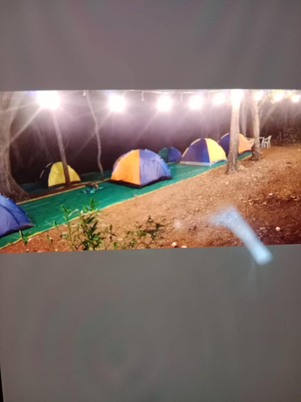 Hotel Hilltone- Matheran Kültér fotó