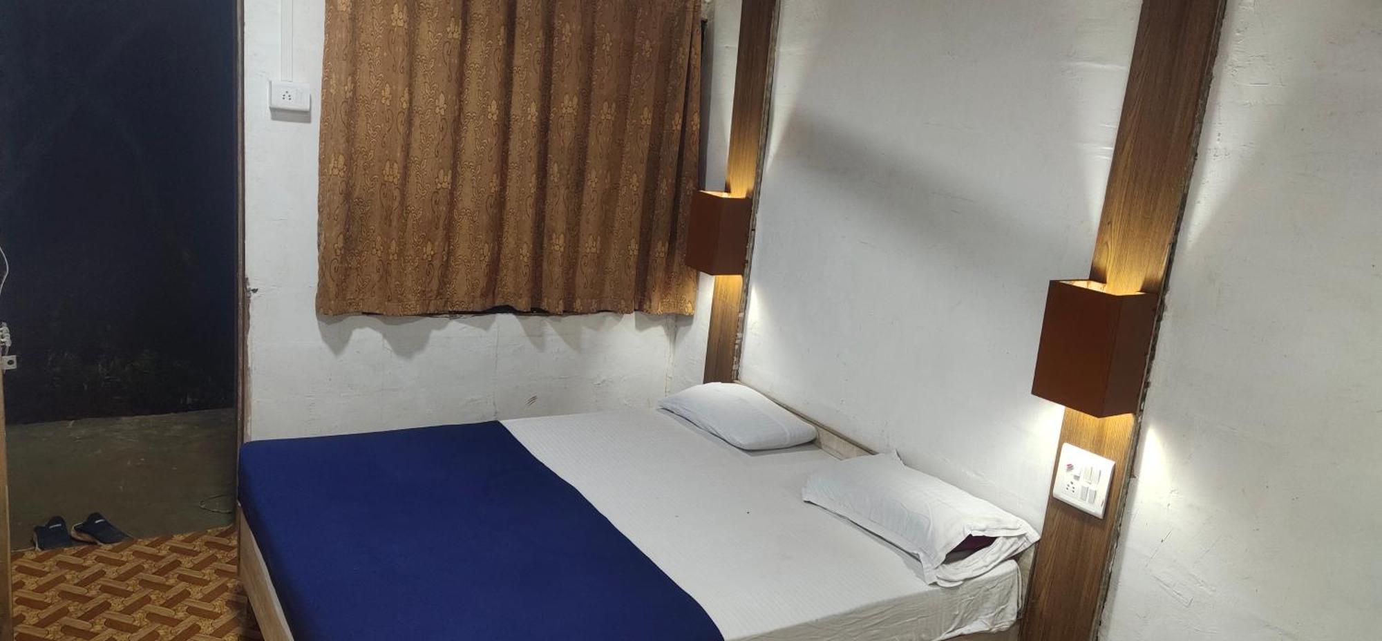 Hotel Hilltone- Matheran Kültér fotó
